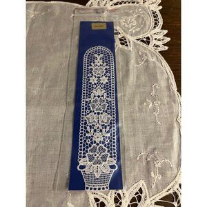 Swiss Floral Basket Lace Bookmark